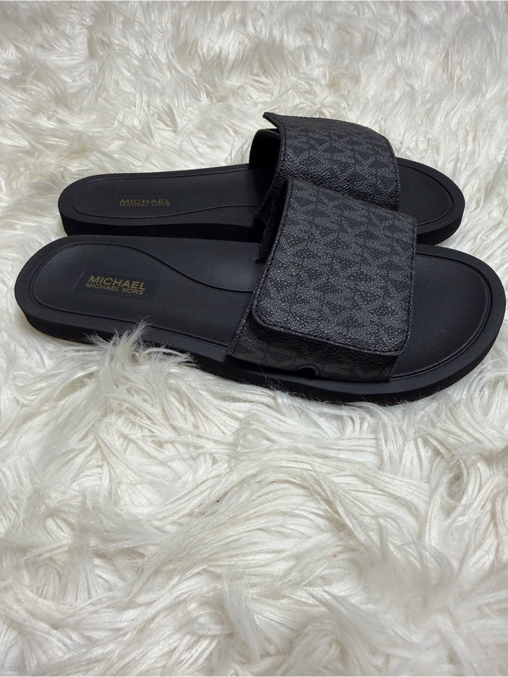 NWT, Michael Kors Black MK Logo Slide Sandals Sz 8 - Picture 7 of 13